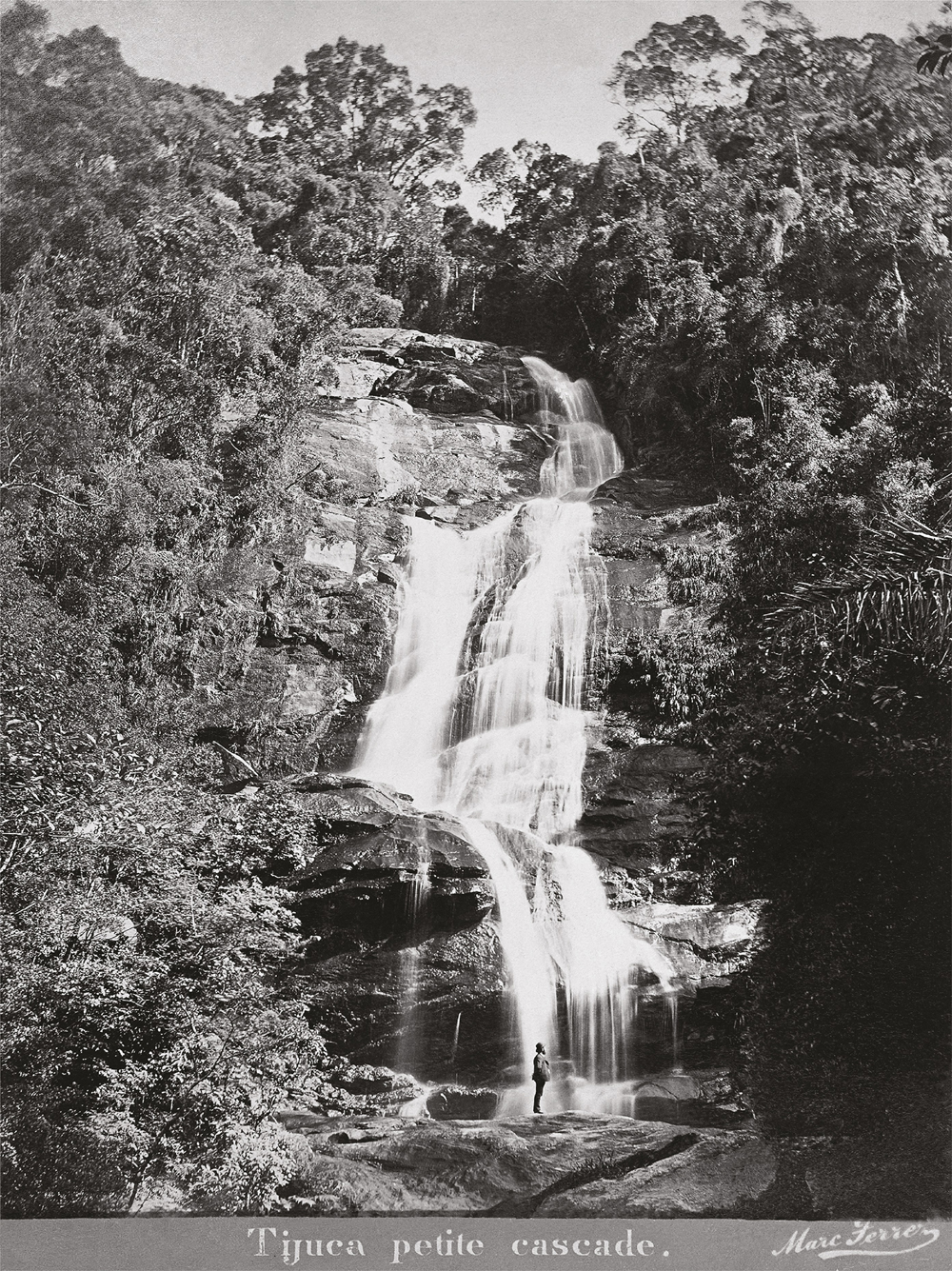 Cascatinha da Tijuca, também conhecida como Cascatinha Taunay. Foto de Marc Ferrez, c.1885 (Instituto Moreira Salles, Rio de Janeiro) 